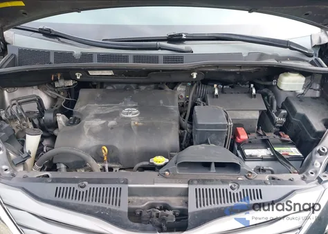 2012 Toyota Sienna Xle V6 8 Passenger from USA, damaged, VIN 5TDYK3DC5CS224787